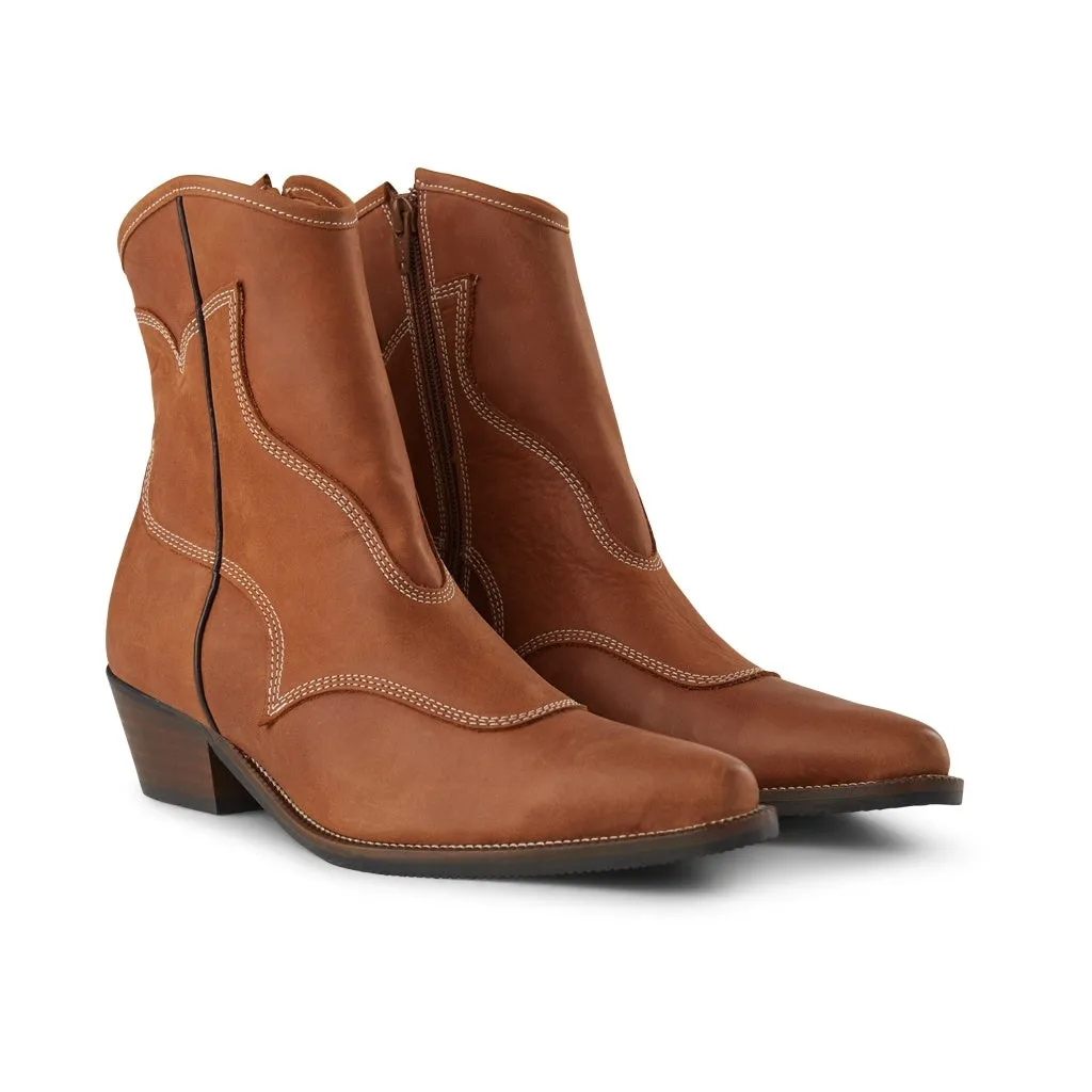 Arietta Leather Boot - BROWN