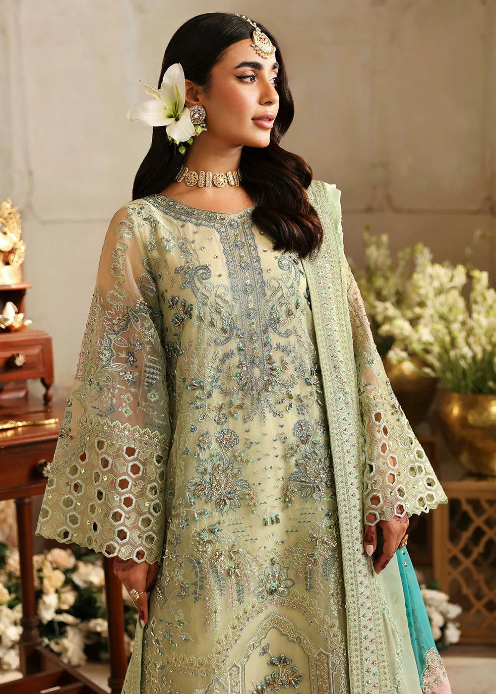 Jhoomro Wedding Luxury Formals '24 by Nureh | NL-67 MAHI-ROO