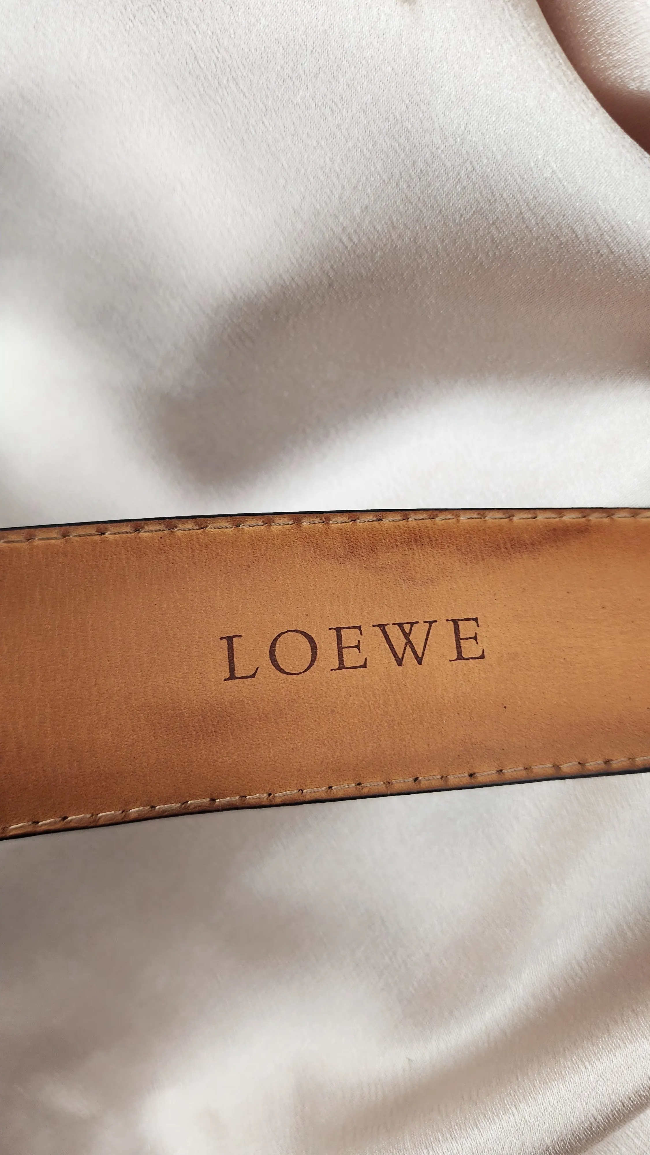 Loewe Black Belt size  - 0609