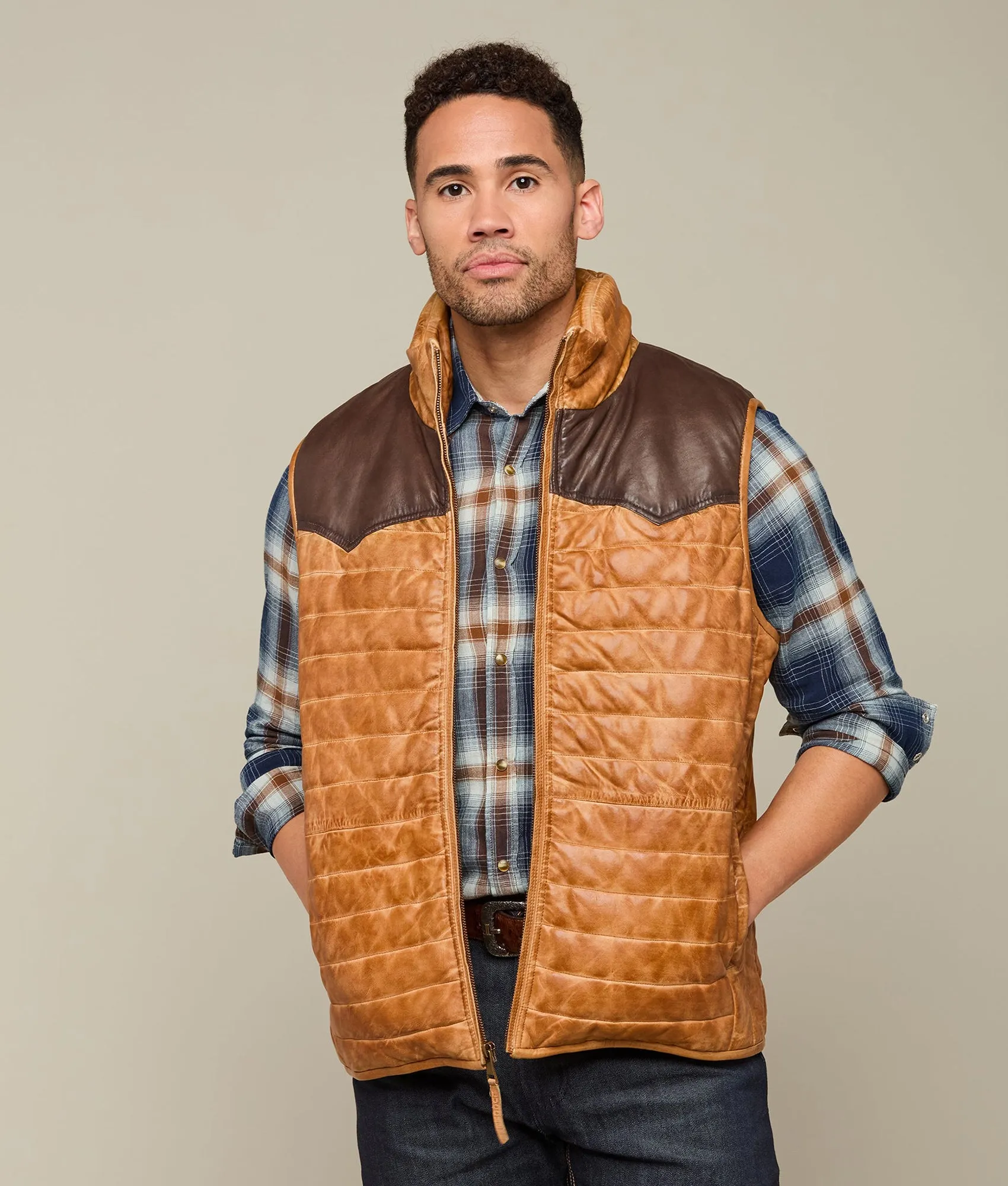 Western Yoke Leather Vest :: Mocha