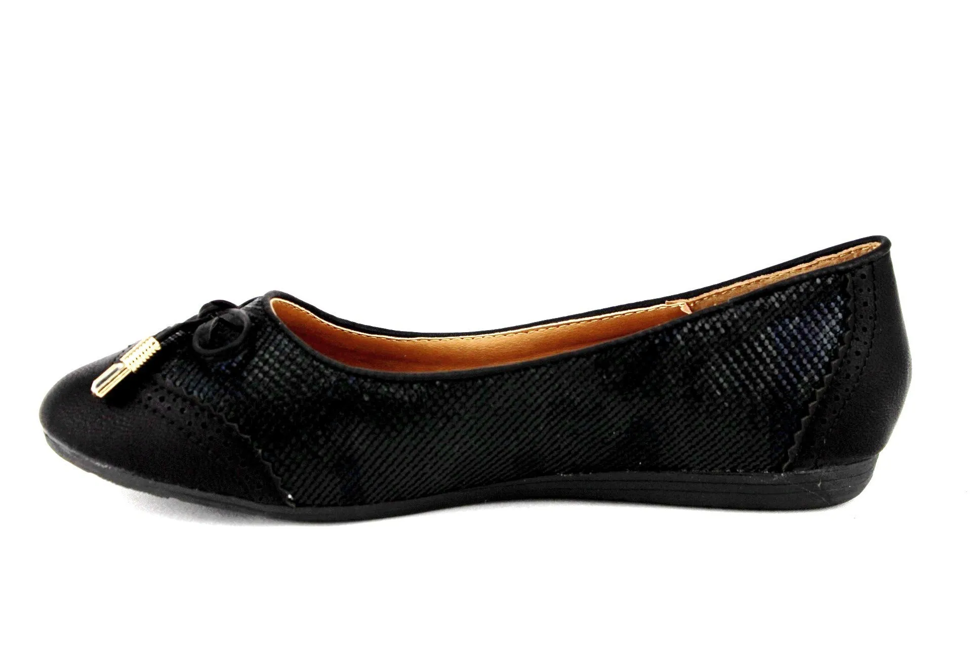 Women's Londena Snake Textured Wing Tip Ballet Flats Shoes